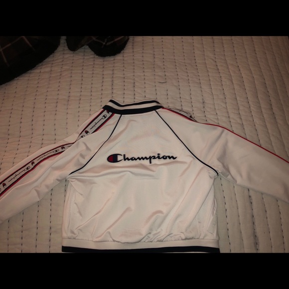 Champion Windbreaker - Picture 2 of 2